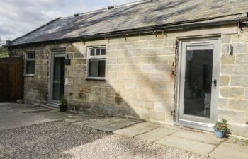 Lowdale Barns West Holiday Cottage