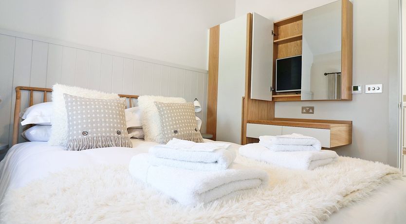 Photo of Long House, Boskensoe Barns