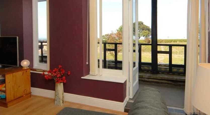 Photo of Old Lyn Cottage