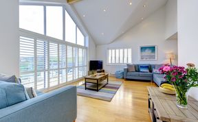 Photo of Sunspray