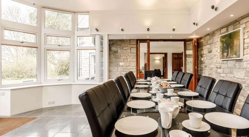 Photo of 8 Bed in South Poorton