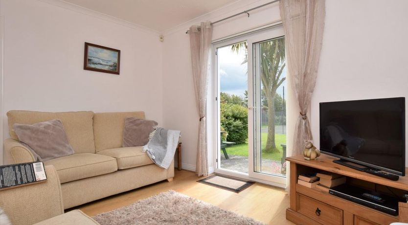 Photo of 2 Bed in Bude