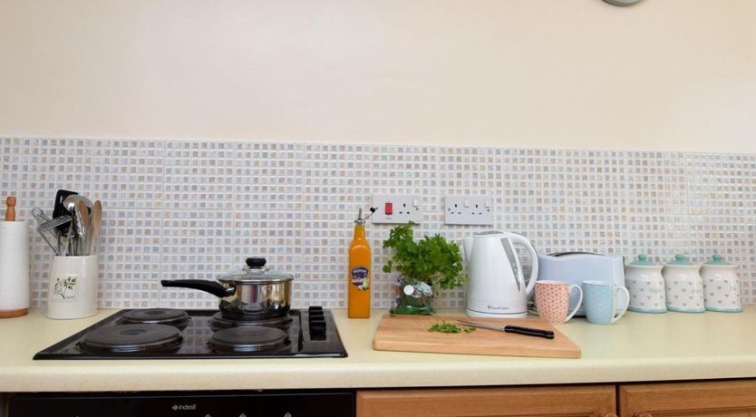 Photo of 2 Bed in Bude