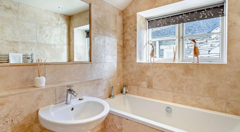 Photo of 3 Bed in Outgate