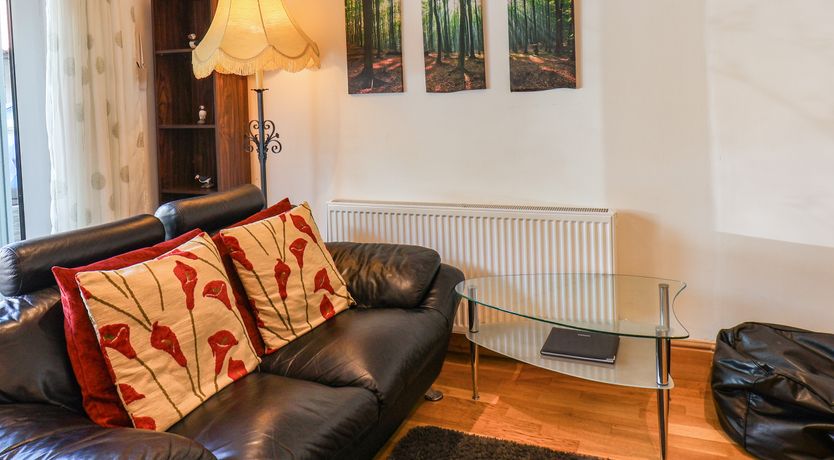 Photo of Twitchers' Den