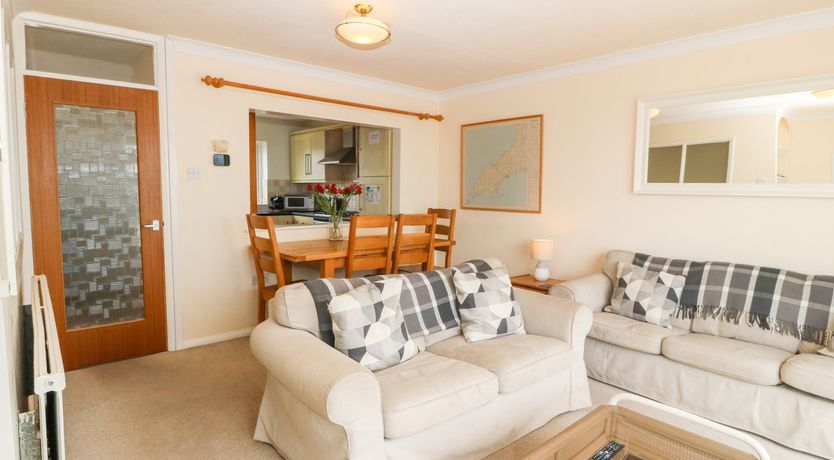 Photo of 11 Min Y Mor