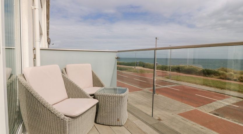 Photo of 11 Min Y Mor