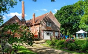 Photo of House in Hampshire