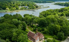 Photo of House in Hampshire