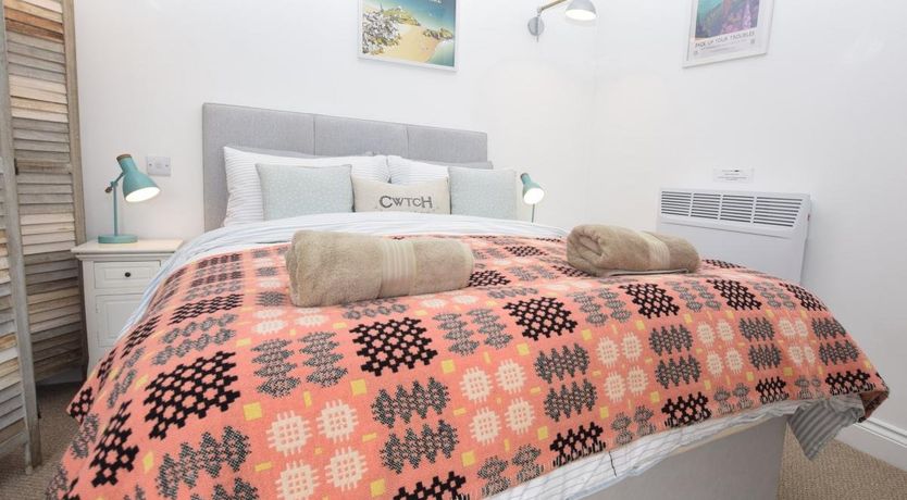 Photo of 1 Bed in Saundersfoot