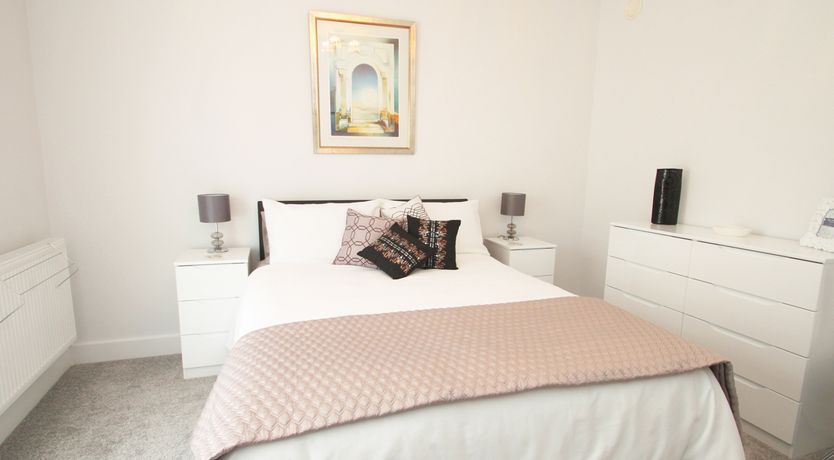 Photo of 5 Arlington Villas