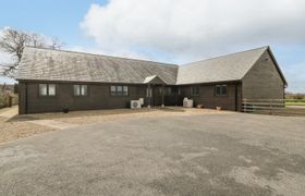 Rectory Farm Lodge Holiday Cottage