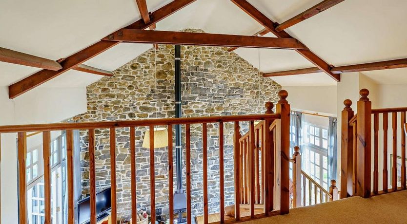 Photo of 1 Bed in Nantgaredig