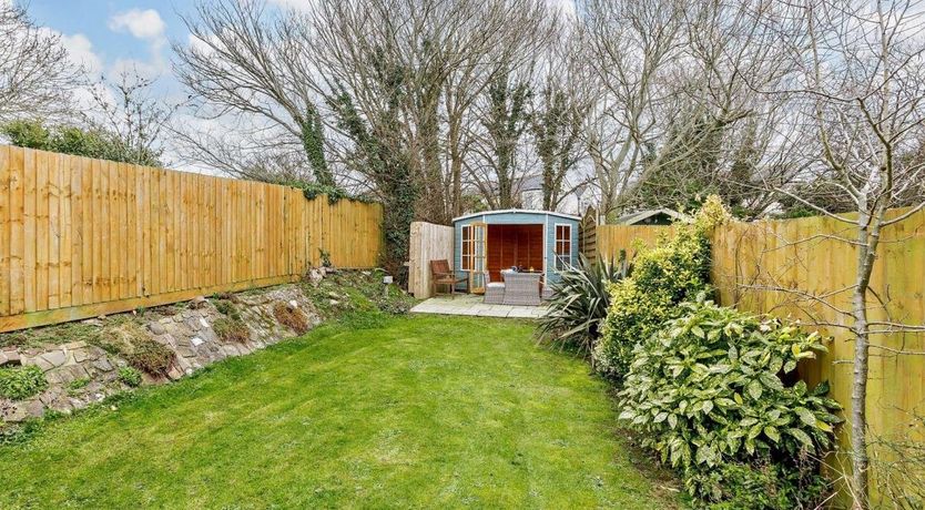 Photo of 4 Bed in Bude