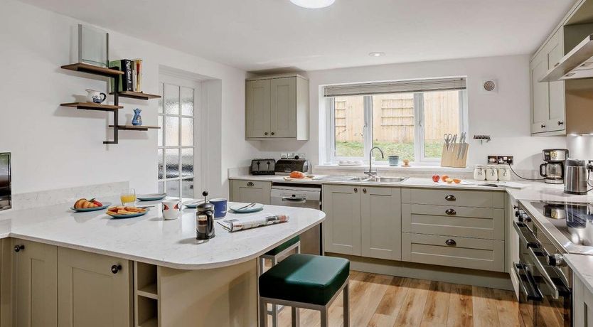 Photo of 4 Bed in Bude