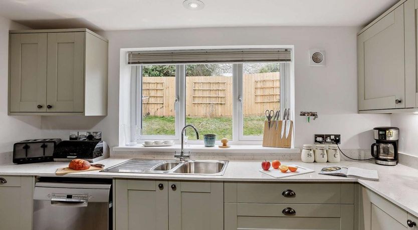 Photo of 4 Bed in Bude