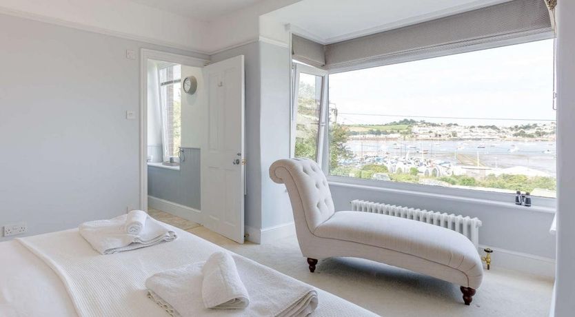 Photo of 3 Bed in Instow