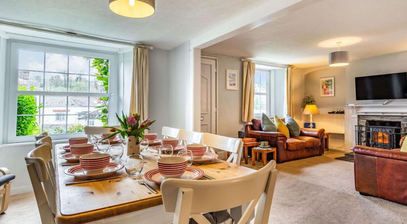 Photo of 4 Bed in Lostwithiel