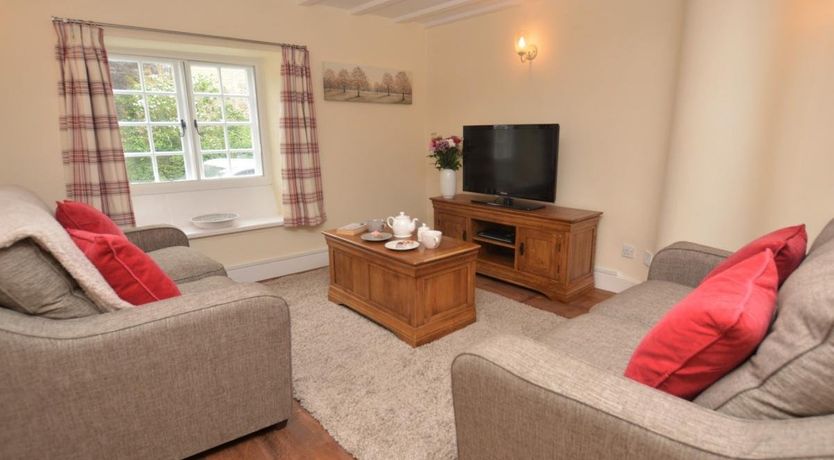 Photo of 1 Bed in Thornford