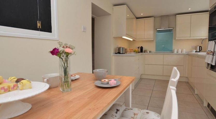 Photo of 1 Bed in Thornford