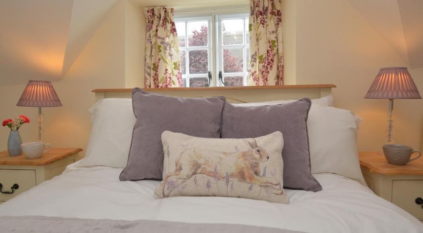 Photo of 1 Bed in Thornford