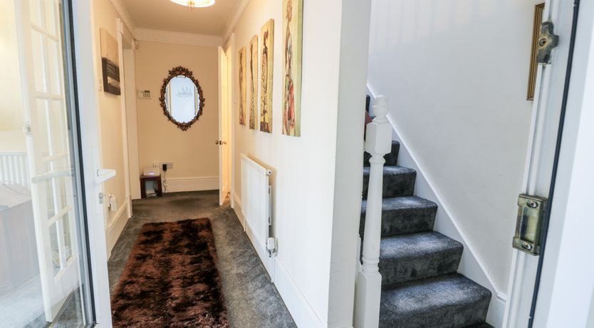 Photo of 11 Glyn Garth Mews