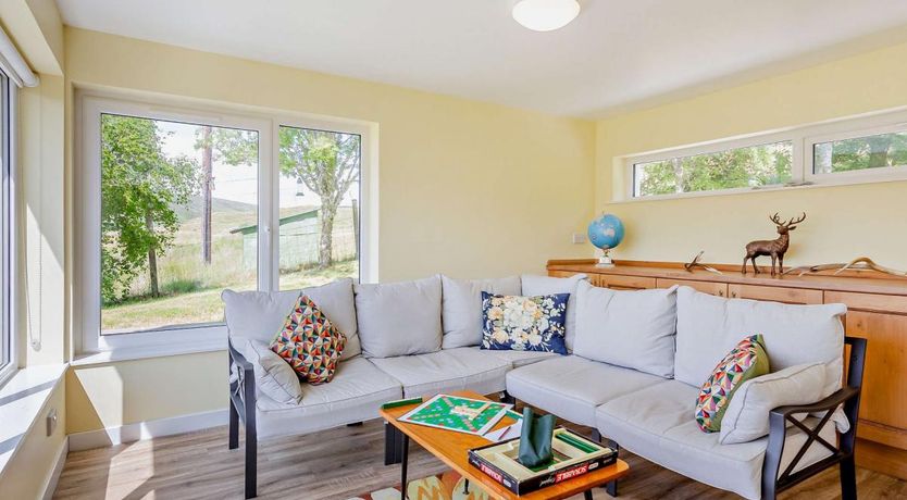 Photo of 3 Bed in Kildonan