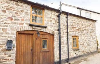 2 Huxtables Holiday Cottage