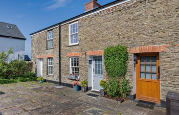 2 Bed in Edmonton Holiday Cottage