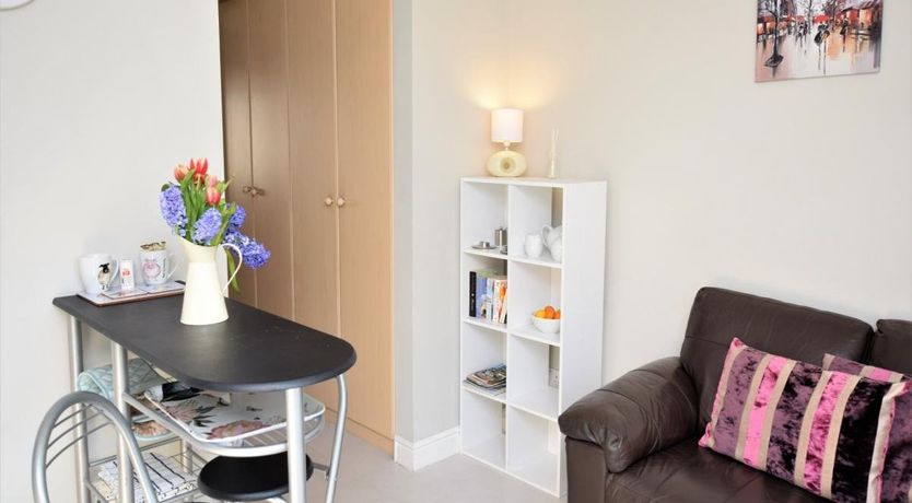 Photo of 1 Bed in Bradford-on-Avon