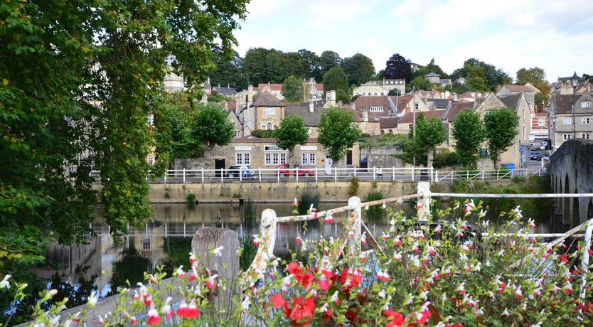 Photo of 1 Bed in Bradford-on-avon