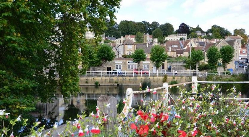 Photo of 1 Bed in Bradford-on-Avon