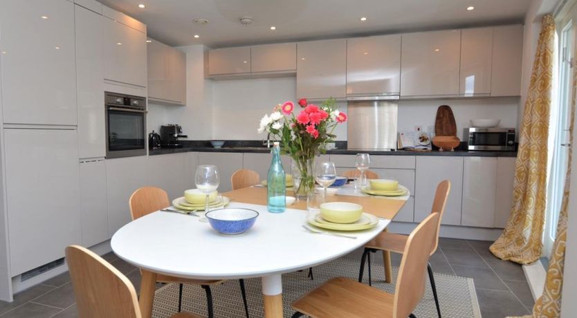 Photo of 2 Bed in Bournemouth