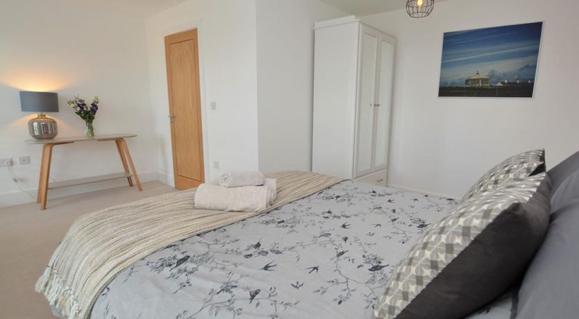 Photo of 2 Bed in Bournemouth
