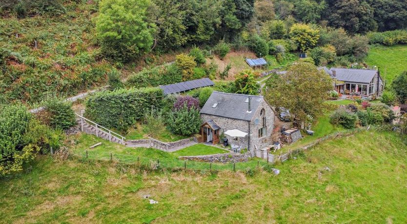 Photo of 1 Bed in Llansilin