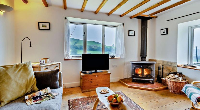 Photo of 1 Bed in Llansilin