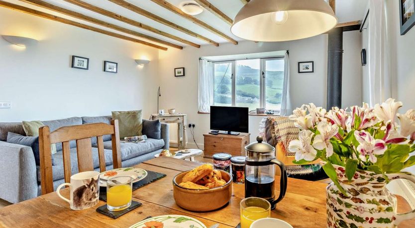 Photo of 1 Bed in Llansilin