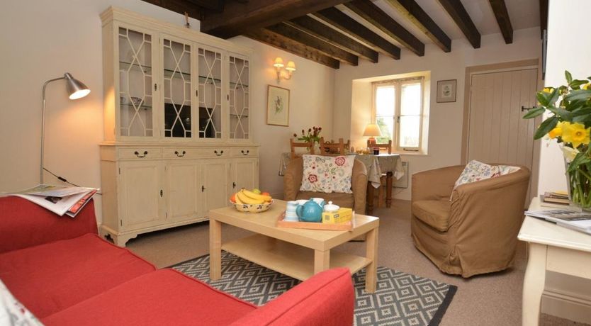 Photo of 1 Bed in Frome St Quintin