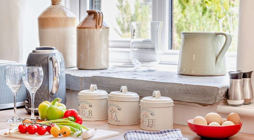 Photo of 2 Bed in Middle Stoughton