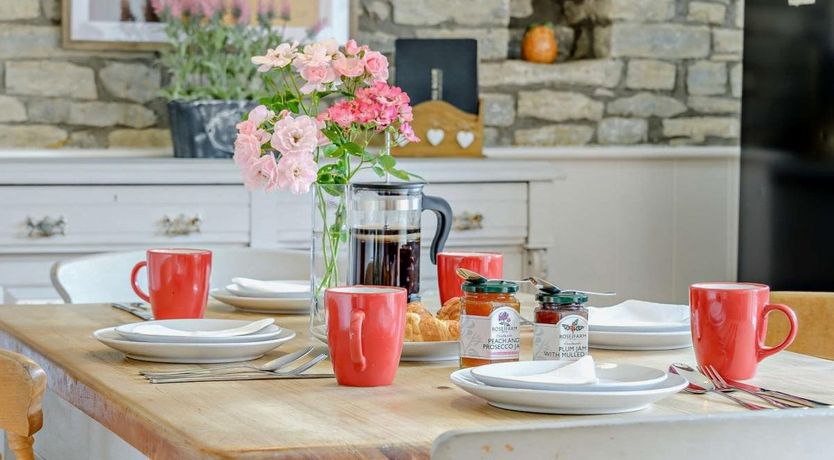 Photo of 2 Bed in Middle Stoughton