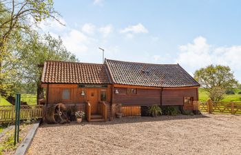 Watermill Granary Barn Holiday Cottage