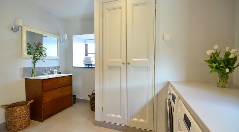 Photo of Ballywiheen Cottage - Traditional Cottage