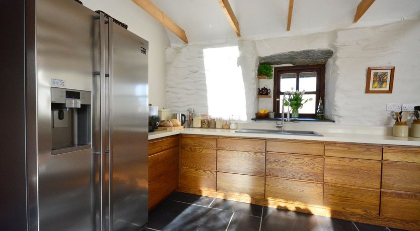 Photo of Ballywiheen Cottage - Traditional Cottage