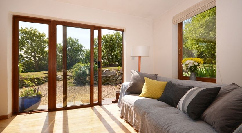 Photo of Ballywiheen Cottage - Traditional Cottage