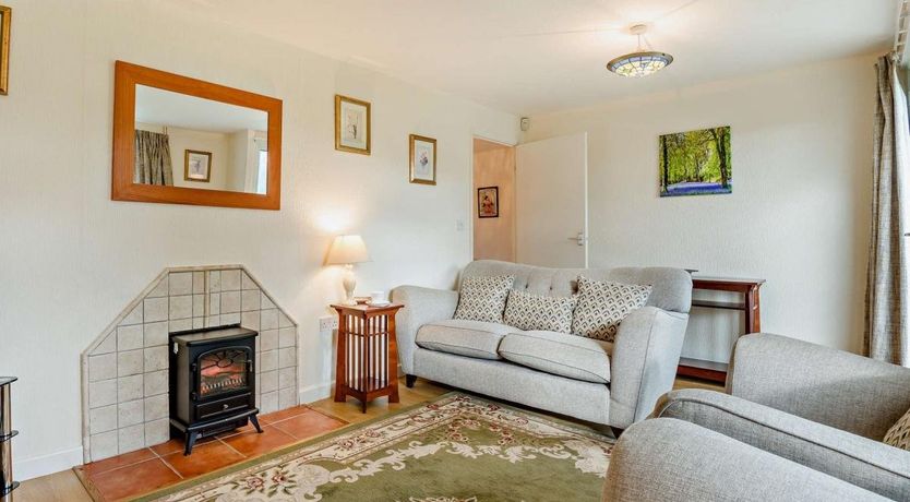 Photo of 2 Bed in Monkton Wyld