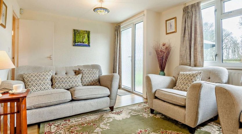 Photo of 2 Bed in Monkton Wyld