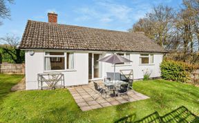 Photo of 2 Bed in Bridport