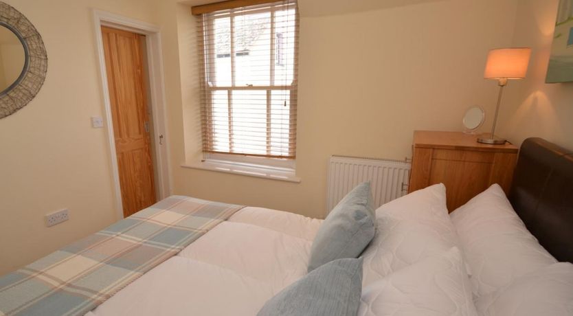 Photo of 2 Bed in Appledore