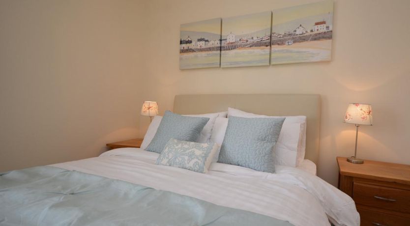 Photo of 2 Bed in Appledore