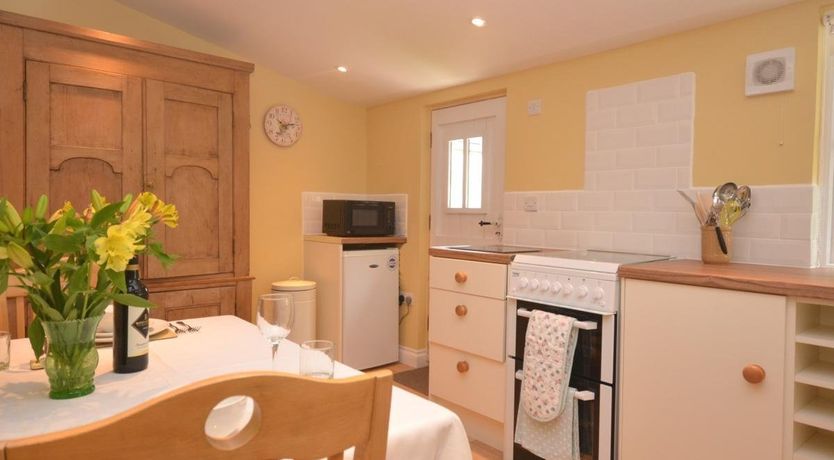 Photo of 1 Bed in Gooseham